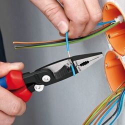 Knipex Клещи комбинирани за електрическа инсталация с изолация 200 мм, 2.5 мм2 /13 92 200/