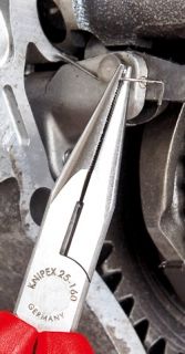 Knipex Клещи телефонни островърхи прави, с изолация 160 мм, 2.5 мм /25 06 160/