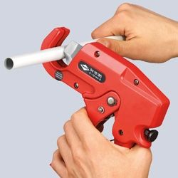 Knipex Ножица за пластмасови тръби ф 35 мм /Pipe Cutters/