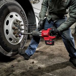 Гайковерт Milwaukee M18 ONEFHIWF1D-0C акумулаторен ударен безчетков , 18 V, 12 Ah, 2711 Nm, 1"