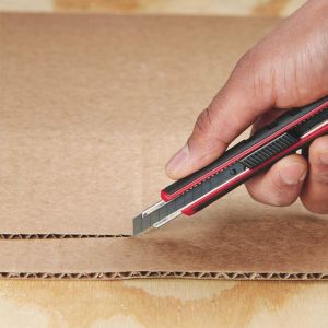 Нож макетен Milwaukee 48221960 9 мм
