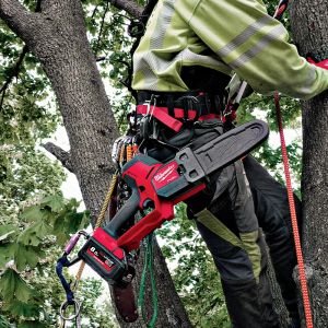 Акумулаторен трион за клони Milwaukee M18 FHS20-0, без батерия и зарядно, 18 V, 20 см.