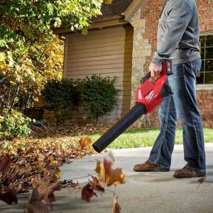 Въздуходувка Milwaukee M18 FBL-0 акумулаторна без батерия и зарядно, 18 V, 762 м3/ч