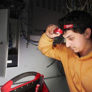 Акумулаторен челник Milwaukee HL2-LED, 4.5 V, 350 lm