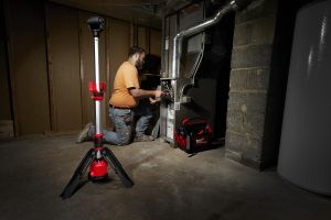 Акумулаторен фенер Milwaukee M12 SAL-0, без батерия и зарядно, 12 V, 1400 lm