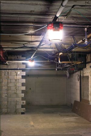 Акумулаторно зонално осветление Milwaukee M18 ONESLSP-0, без батерия и зарядно, 18 V, 4400 lm