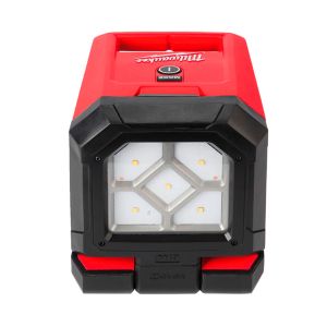 Акумулаторен фенер Milwaukee M18 PAL-0, без батерия и зарядно, 18 V, 1500 lm