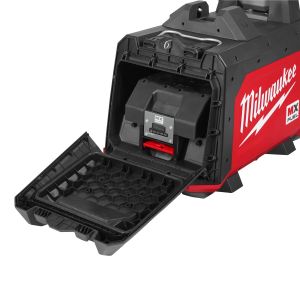 Акумулаторна лампа Milwaukee MXF TLIC-0, без батерия и зарядно, 72 V, 6 Ah 15000 lm