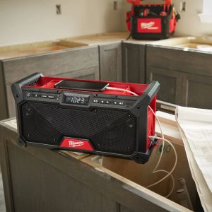 Акумулаторно радио-тонколона Milwaukee M18 RADDAB+G2-0 без батерия и зарядно, 18 V (DC), 40 W, 