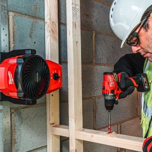 Акумулаторен вентилатор Milwaukee M12 AF-0 без батерия и зарядно, 12 V, 680 м³/ч, 22.53 км/ч, 360°